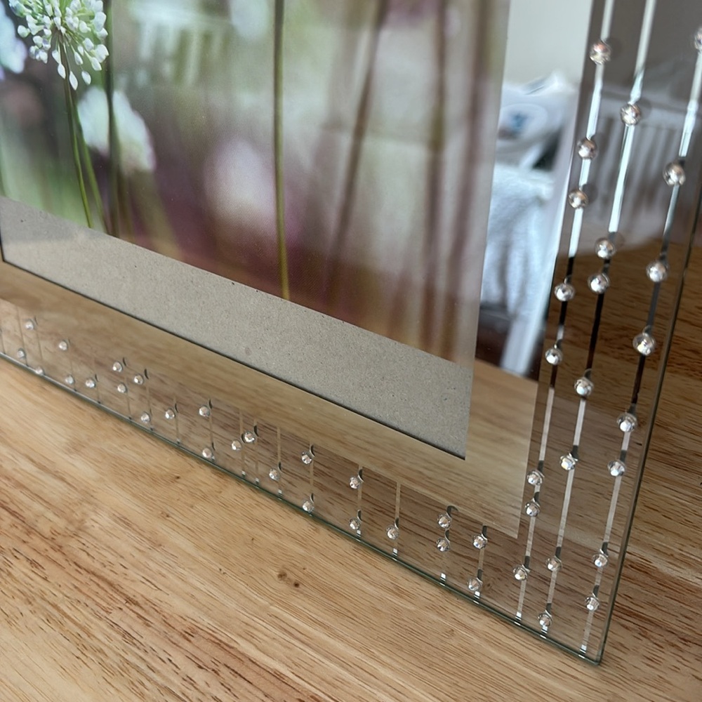 Swing Design Celestial Clear Glass Frame 11x13 fits 8x10 photo - Picture 4 of 9